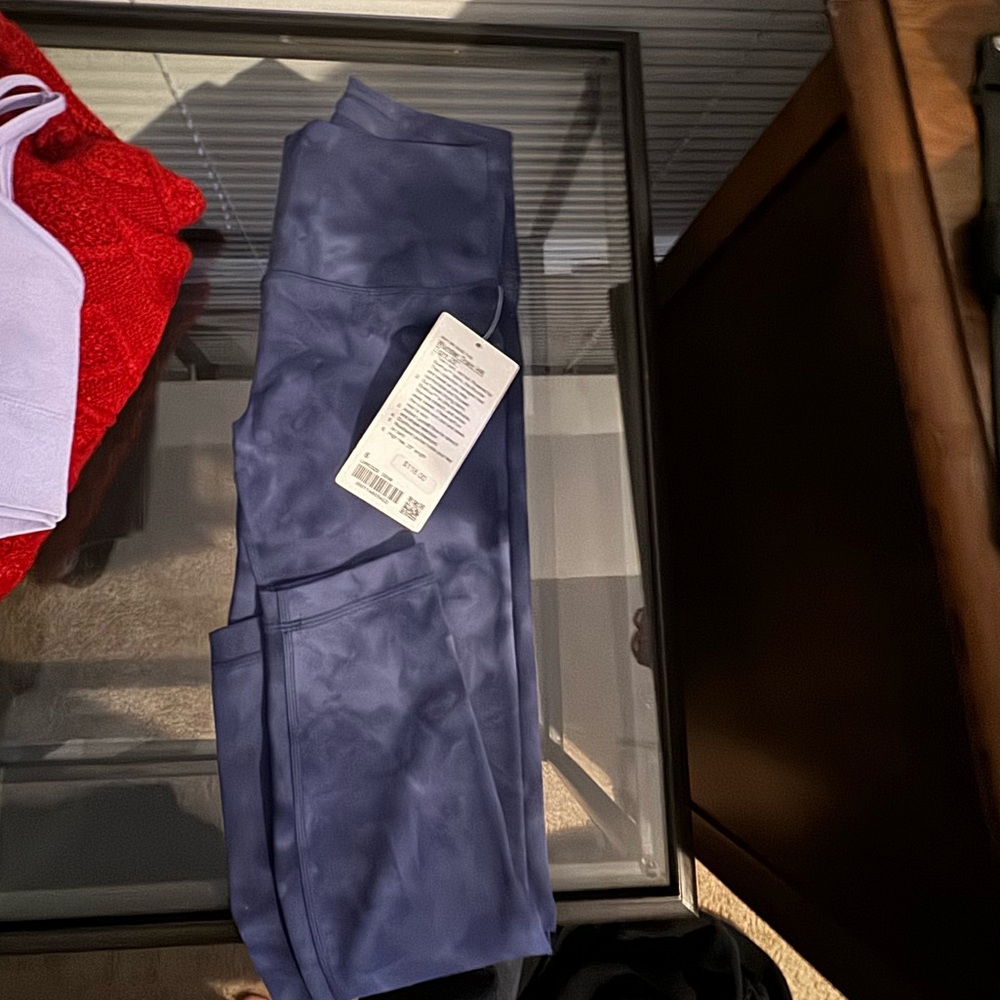 NWT lululemon cloud wash blue